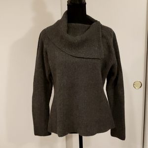 Grey cashmere sweater